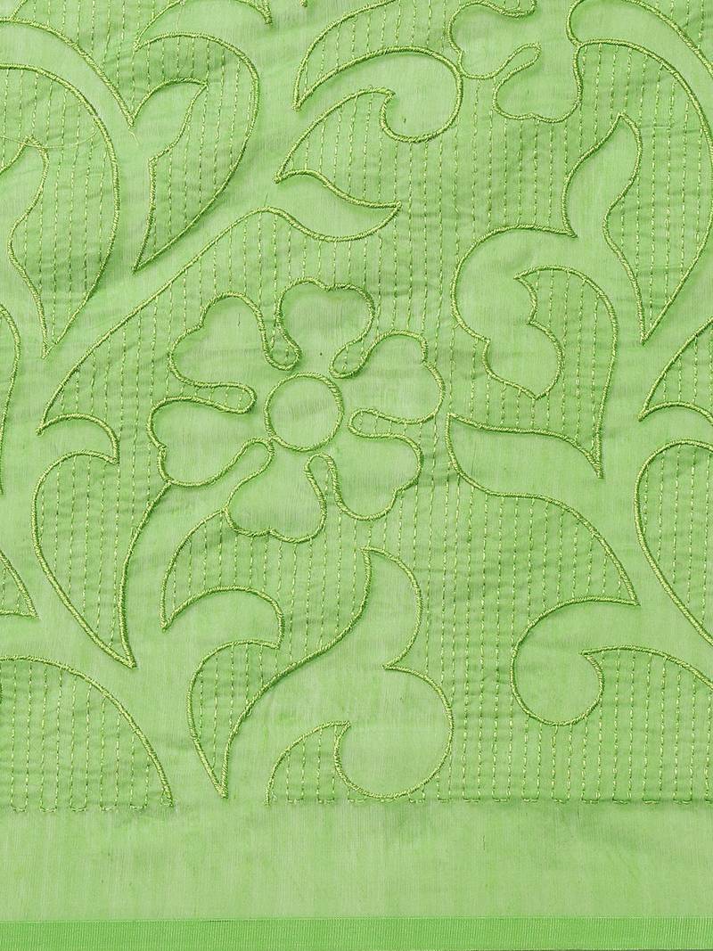 Green Embroidered Bengal Handloom Taant Saree