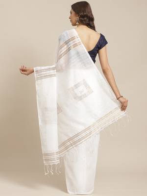 White & Golden Pure Cotton Sequinned Embellished Handloom Saree 2