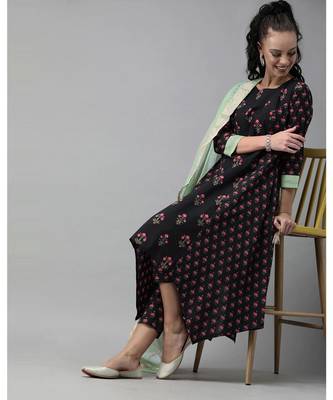 Indo Era Black Floral Printed A-Line Kurta with Trouser Sets 3