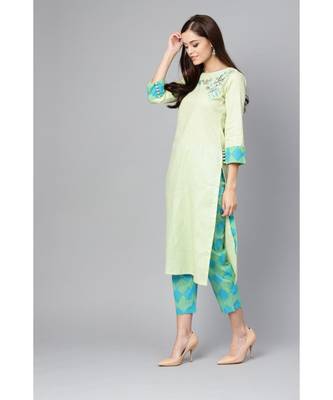Indo Era Green Embroidered Straight Kurta Sets 3