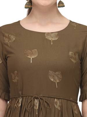 FIORRA Green Floral Printed Rayon Cotton Party Wear Kurtis 4