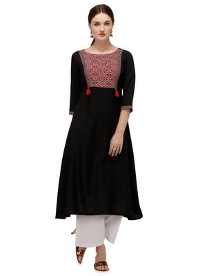 FIORRA Black Printed Poly Crepe Flared Long Kurti 1
