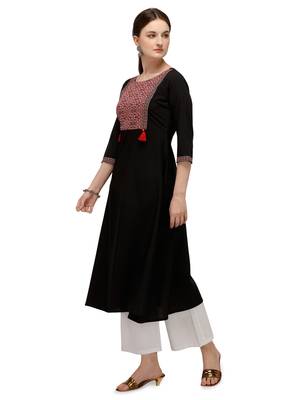 FIORRA Black Printed Poly Crepe Flared Long Kurti 3