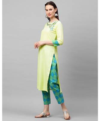 Indo Era Green Embroidered Straight Kurtas 3