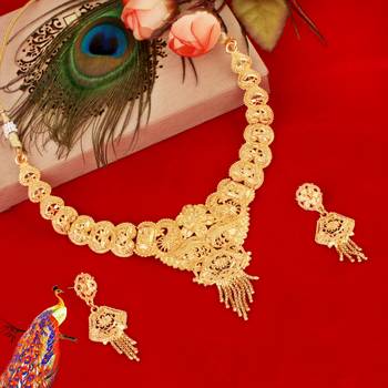 Gold jewellery 2