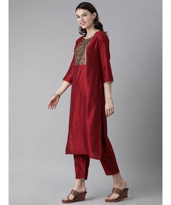 Indo Era Red Solid Straight Kurta Trouser With Dupatta Set 3