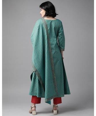Indo Era Green Floral Printed A-Line Kurta Trouser With Dupatta Set 2