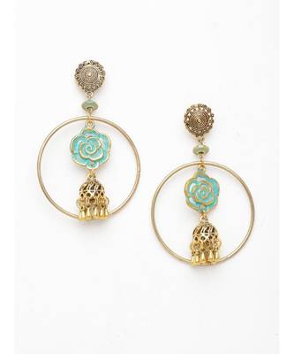 Diva Walk Contemporary Drop Earrings 1