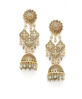 Diva Walk Contemporary Drop Earrings 1