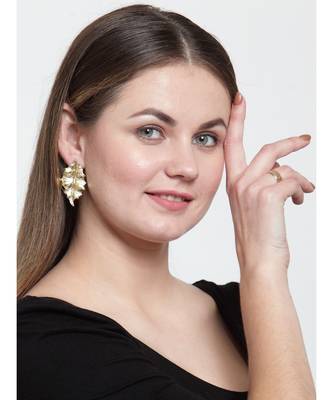 DIVA WALK Earring 4
