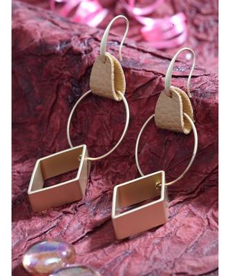 DIVA WALK Earrings 3