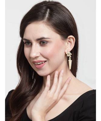 DIVA WALK Earrings 4