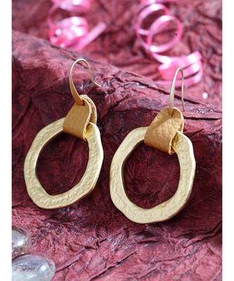DIVA WALK Earrings 3