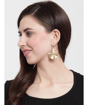 DIVA WALK Earrings 4