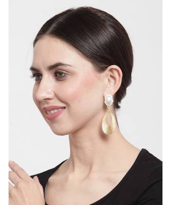 DIVA WALK Earrings 4