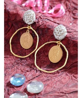 DIVA WALK Earrings 4