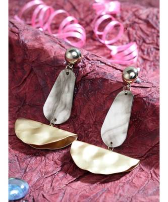 DIVA WALK Earrings 3