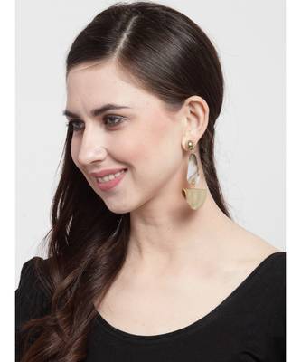 DIVA WALK Earrings 4