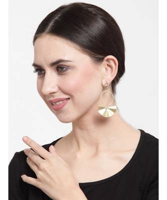 DIVA WALK Drop Earrings 4