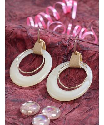 DIVA WALK Drop Earrings 3