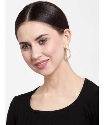 DIVA WALK Drop Earrings 4