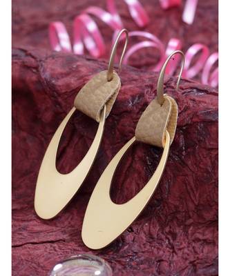 DIVA WALK Drop Earrings 3