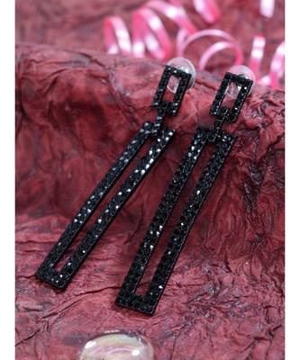 DIVA WALK Drop Earrings 3