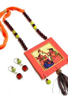 Orange agate necklaces
