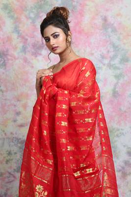 Red Woven Blended Cotton Saree Without Blouse 4