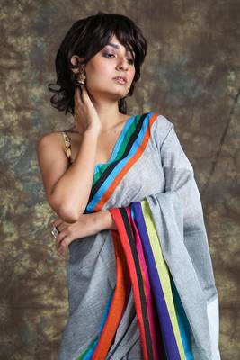 Grey woven cotton saree with blouse 4