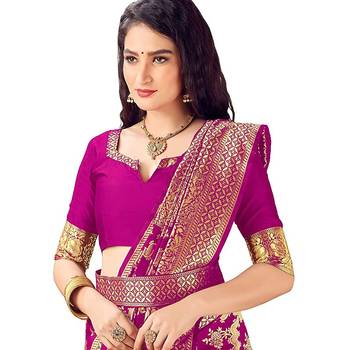 Pink woven art silk saree with blouse 4