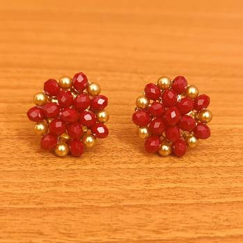 Red studs 1