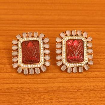 Multicolor studs 1