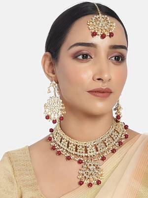 Traditional Handcrafted Kundan & Pearl Studded Choker Necklace Jewellery Set With Earrings 1
