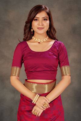 Pink woven art silk saree with blouse 4