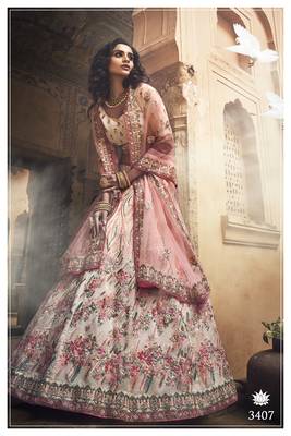 Off-white embroidered organza semi stitched lehenga 3