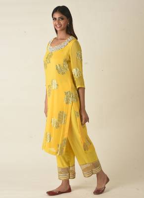 Hand embroidered yellow georgette kurta set 2