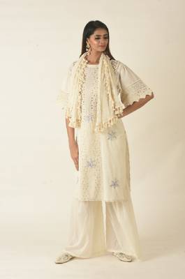 Ivory woven kurta set with tassled scarf 3