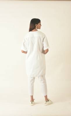 Khadi kurti pant with embroidery 4