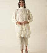 White collar pintucked kurta set