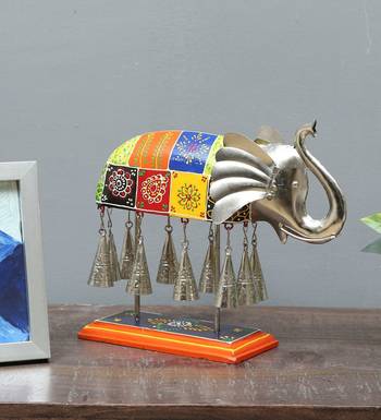 Wood Elephant Animal Figurine 1