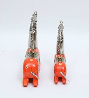horse Iron and Wood Animal Figurine Set Of 2 4