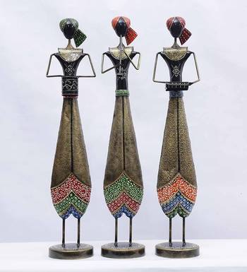 Akera  big Figurine In Multicolour 3