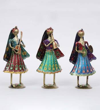 Lady Mini Human Figurine, Set of 3 2
