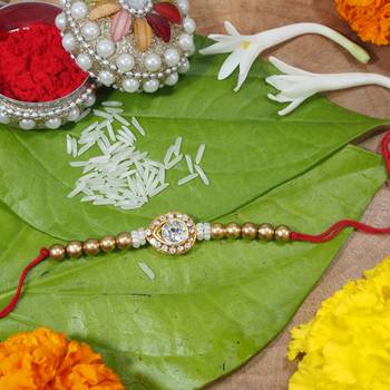 Gold Plated Bhaiya Bhabhi Rakhi and Lumba Set Glided With Kundan & Pearl  3