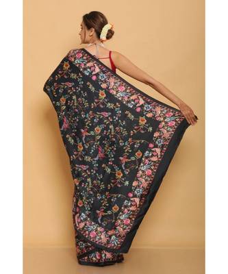 Black Japan Satin All Over Birds Printed Saree With Seprate Blouse 2