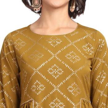 FIORRA Green Printed Poly Crepe Flared Long Kurtis 4