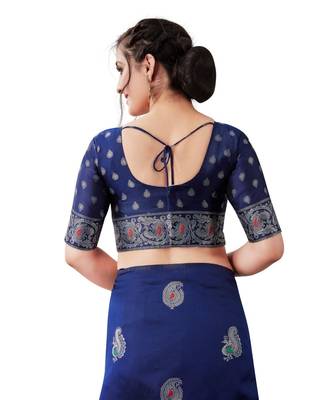BLUE  Kanchipuram Jacquard  Saree With Blouse 4