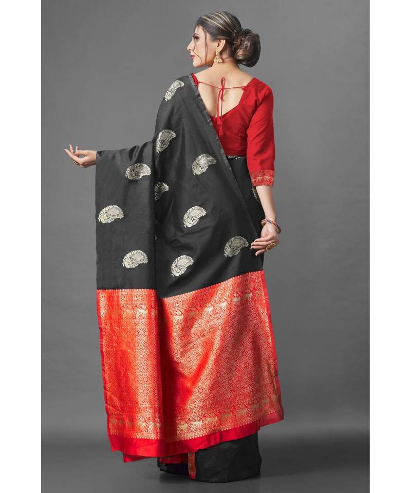 RICH BLACK Kanchipuram Jacquard  Saree With Blouse