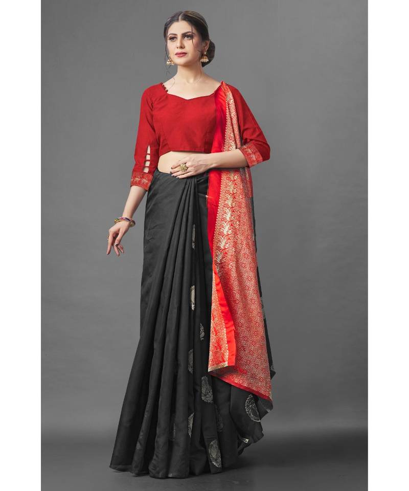 RICH BLACK Kanchipuram Jacquard  Saree With Blouse